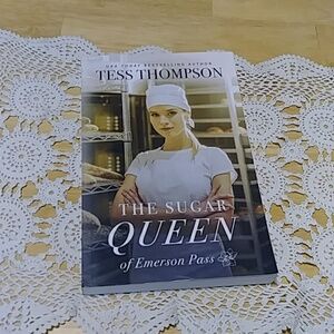 The Sugar Queen -- Tess Thompson - Emerson Pass Contemporaries Romance #1